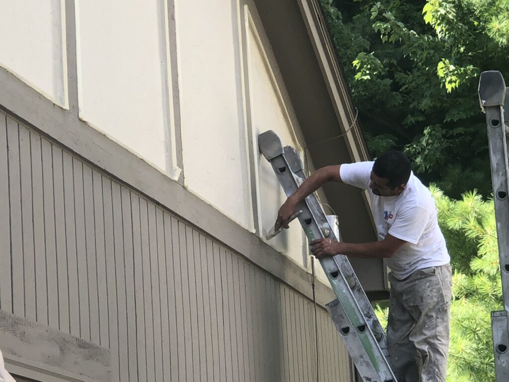 Exterior Painting of House Wixom MI
